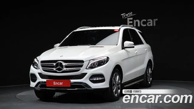 Mercedes-Benz GLE-Class 2016 — фото 1
