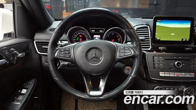 Mercedes-Benz GLE-Class 2016 — фото 13