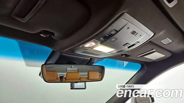 Lexus ES 2021 — фото 17