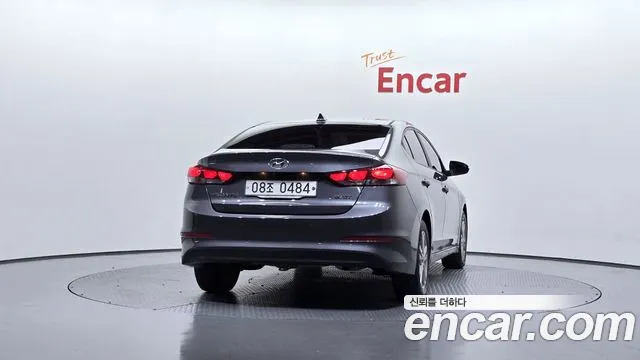 Hyundai AVANTE 2016 — фото 4