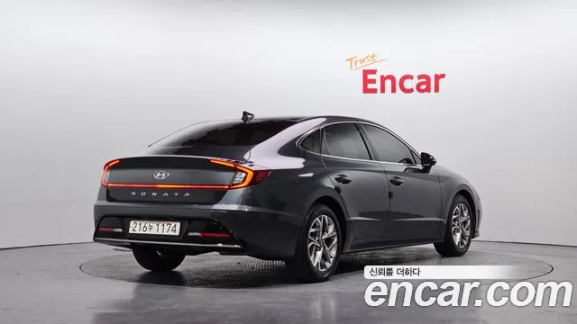 Hyundai Sonata 2022 — фото 2