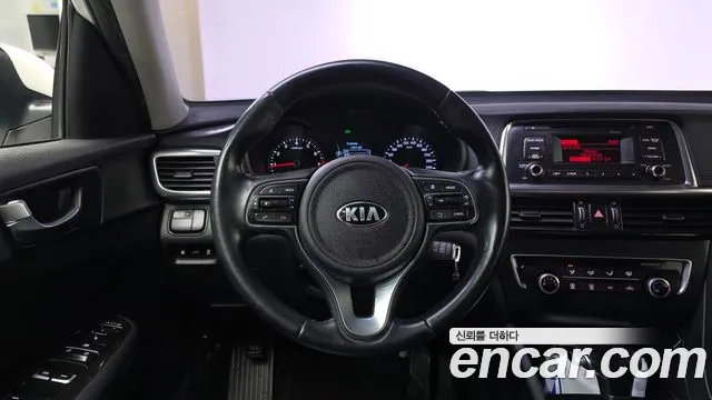 Kia K5 2016 — фото 15