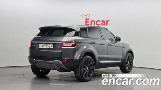 Land Rover Range Rover Evoque 2018 — фото 2