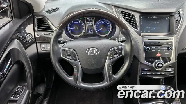 Hyundai Grandeur 2017 — фото 14