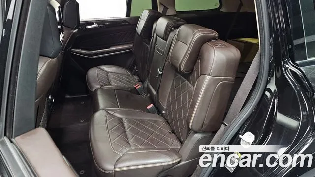 Mercedes-Benz GLS-Class 2017 — фото 12