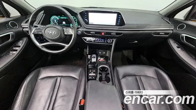 Hyundai Sonata 2020 — фото 7