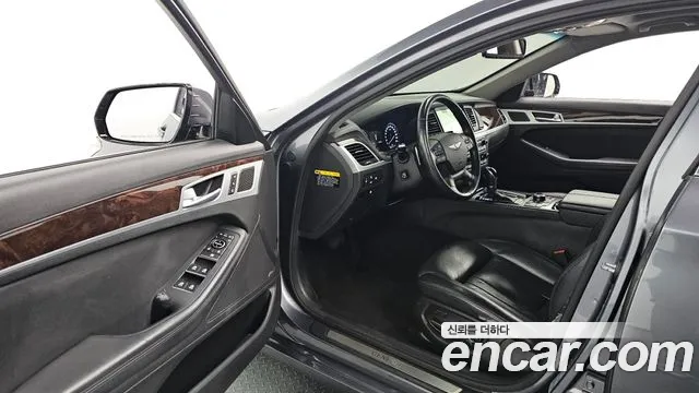 Hyundai Genesis 2015 — фото 11