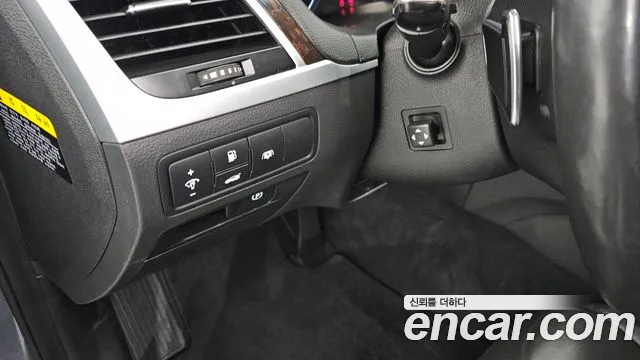 Hyundai Genesis 2015 — фото 14