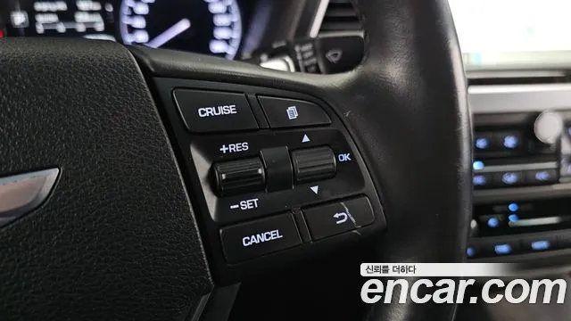 Hyundai Genesis 2015 — фото 18