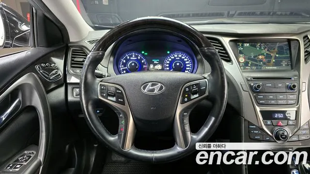 Hyundai Grandeur 2014 — фото 14