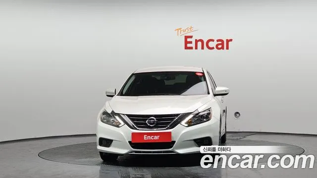 Nissan Altima 2017 — фото 3