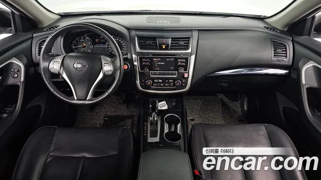 Nissan Altima 2017 — фото 7