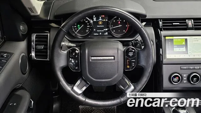 Land Rover Discovery 2020 — фото 13