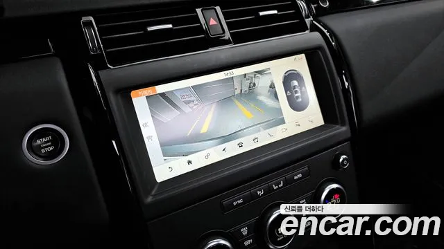 Land Rover Discovery 2020 — фото 15