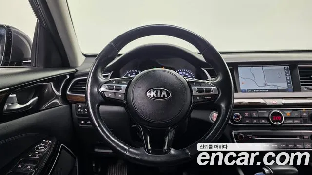 Kia K7 2018 — фото 14