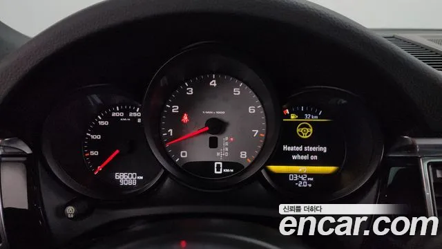 Porsche Macan 2015 — фото 8