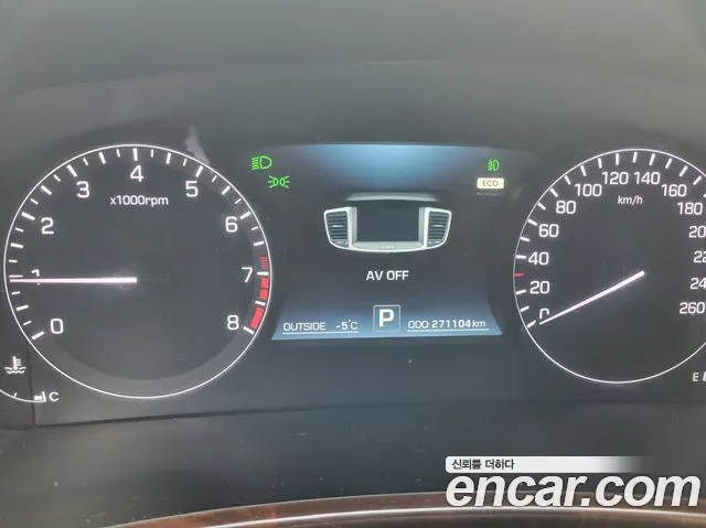 Hyundai Equus 2015 — фото 14