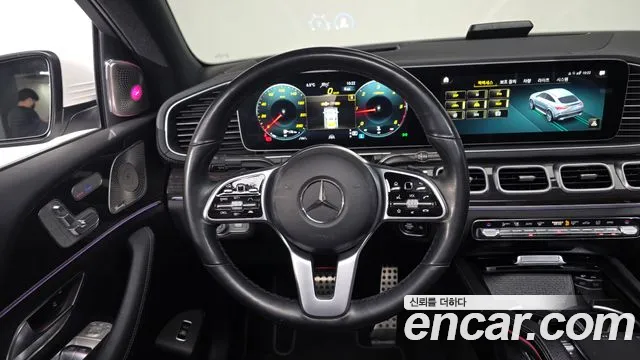 Mercedes-Benz GLE-Class 2023 — фото 12