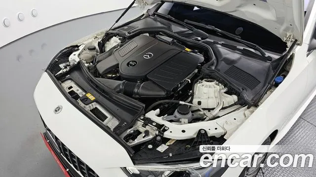 Mercedes-Benz C-Class 2022 — фото 6