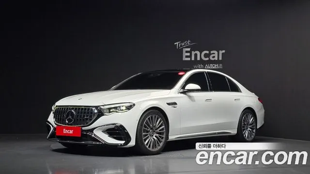 Mercedes-Benz E-Class 2025 — фото 1