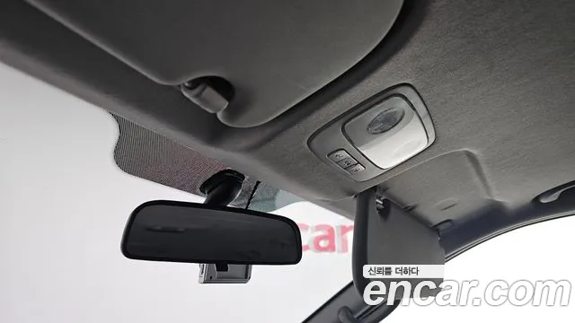 Hyundai Starex 2018 — фото 19