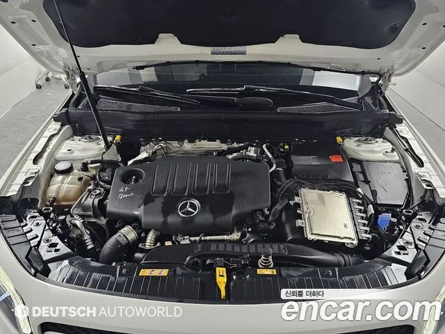 Mercedes-Benz GLB-Class 2021 — фото 5