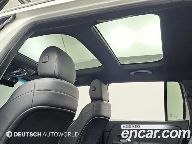 Mercedes-Benz GLB-Class 2021 — фото 18