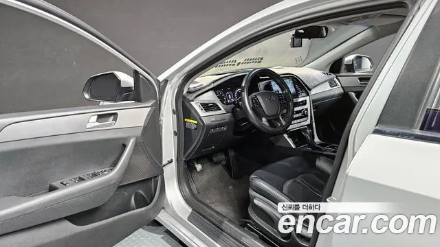 Hyundai Sonata 2015 — фото 11