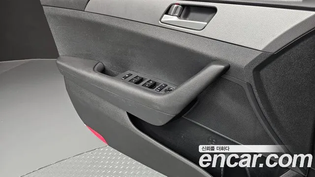Hyundai Sonata 2015 — фото 15