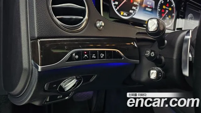 Mercedes-Benz S-Class 2015 — фото 16