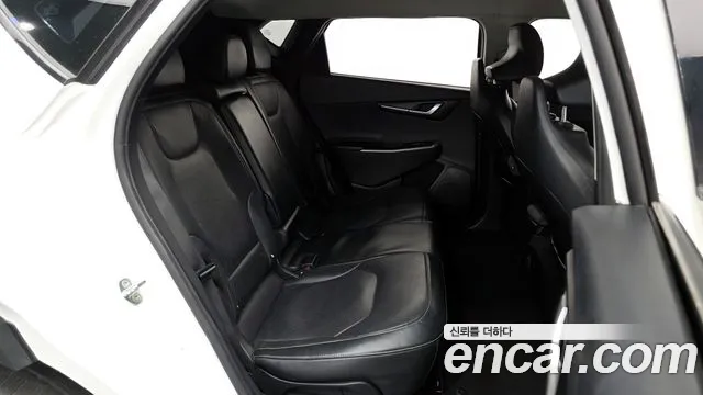 Kia EV6 2022 — фото 12