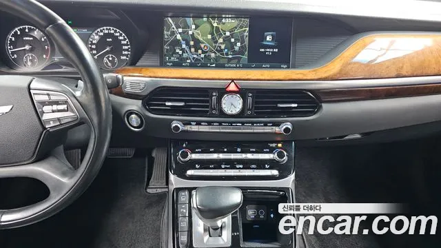 Genesis EQ900 2016 — фото 16