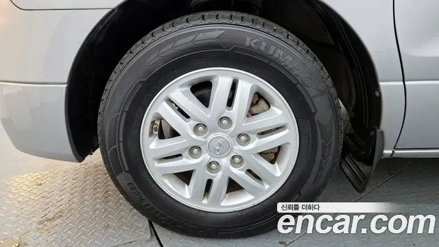 Hyundai Starex 2018 — фото 5