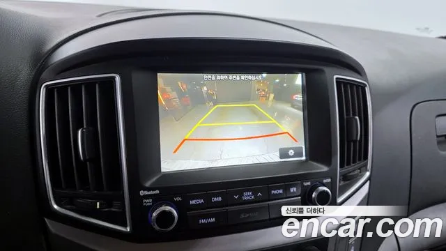 Hyundai Starex 2018 — фото 13