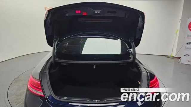 Mercedes-Benz C-Class 2021 — фото 20