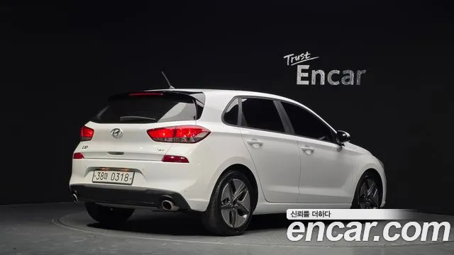 Hyundai i30 2017 — фото 2