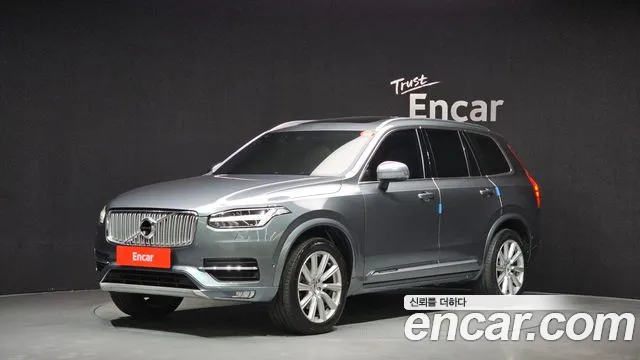 Volvo XC90 2017 — фото 1