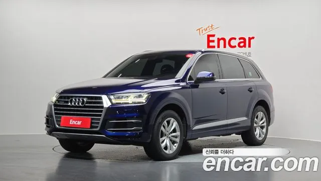 Audi Q7 2019 — фото 1