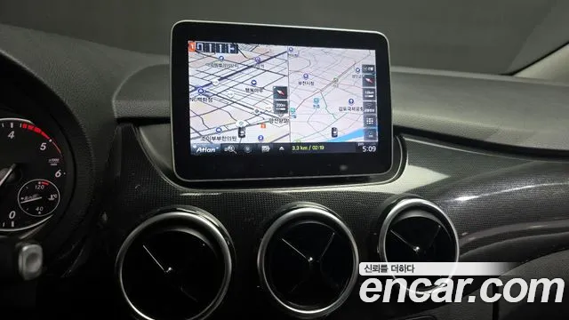 Mercedes-Benz B-Class 2013 — фото 14