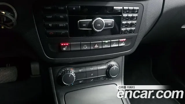 Mercedes-Benz B-Class 2013 — фото 16