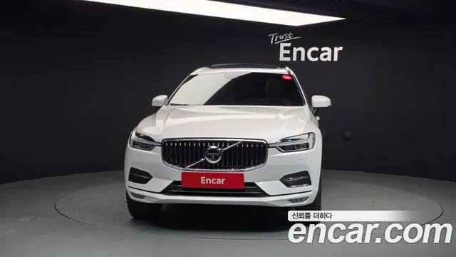 Volvo XC60 2019 — фото 3