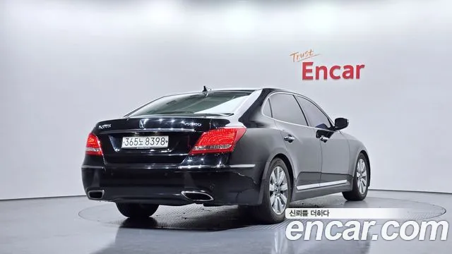Hyundai Equus 2012 — фото 2