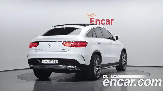 Mercedes-Benz GLE-Class 2017 — фото 2