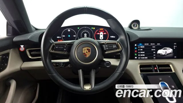 Porsche Taycan 2022 — фото 13