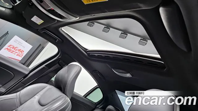Volvo S60 2015 — фото 19