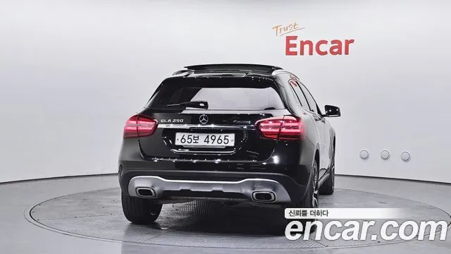 Mercedes-Benz GLA-Class 2019 — фото 4