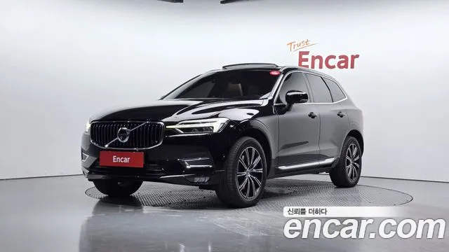 Volvo XC60 2019 — фото 1
