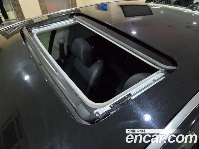 Hyundai Equus 2015 — фото 16