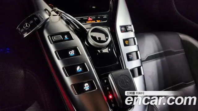 Mercedes-Benz AMG GT 2020 — фото 9