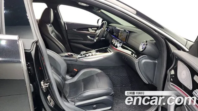 Mercedes-Benz AMG GT 2020 — фото 11